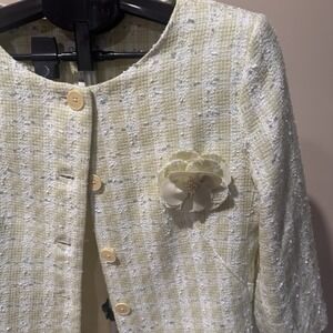 Bouclé Tweed Pastel Jacket Cropped Flower Brooch Parisian Old Money Y2K Size 8